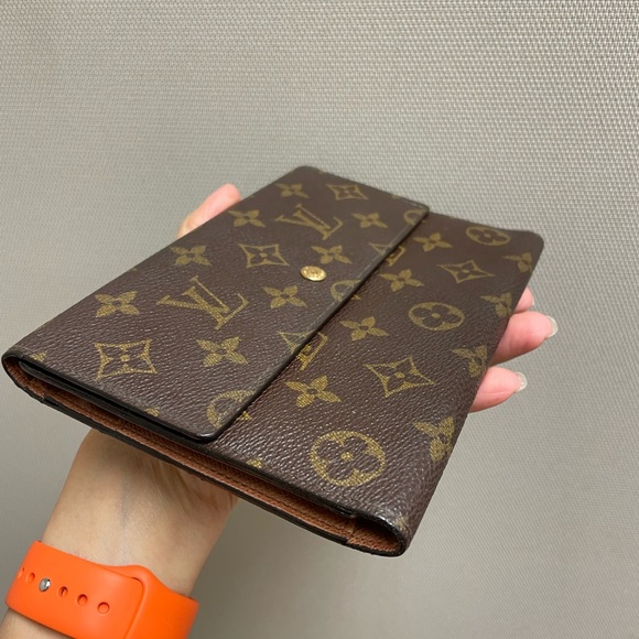 Louis Vuitton Bags Authentic Louis Vuitton Jumbo Wallet Poshmark